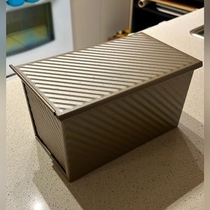 Loaf Pan with Lid, Nonstick